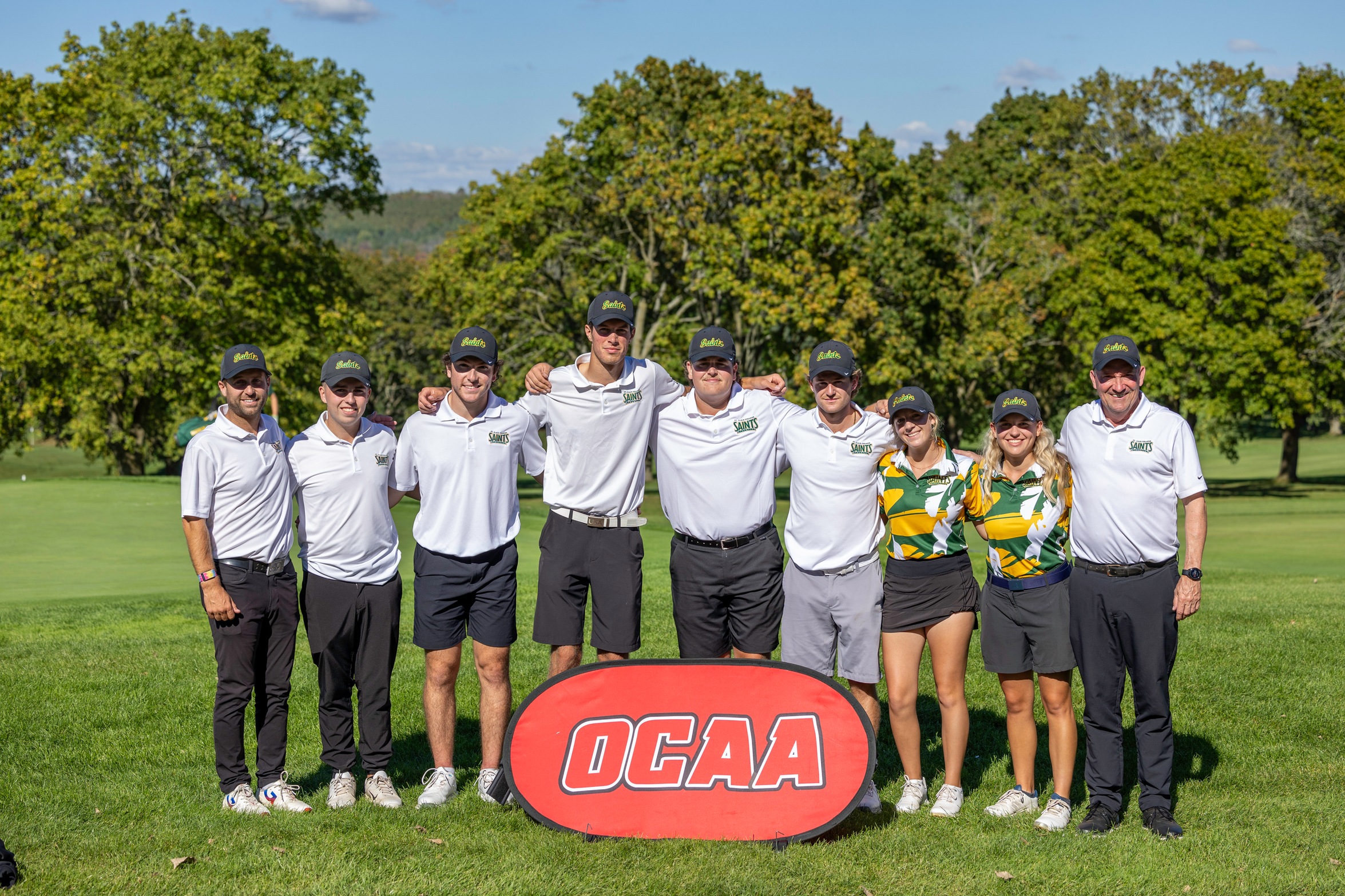 Golf Teams Bring Home Hardware from Nationals