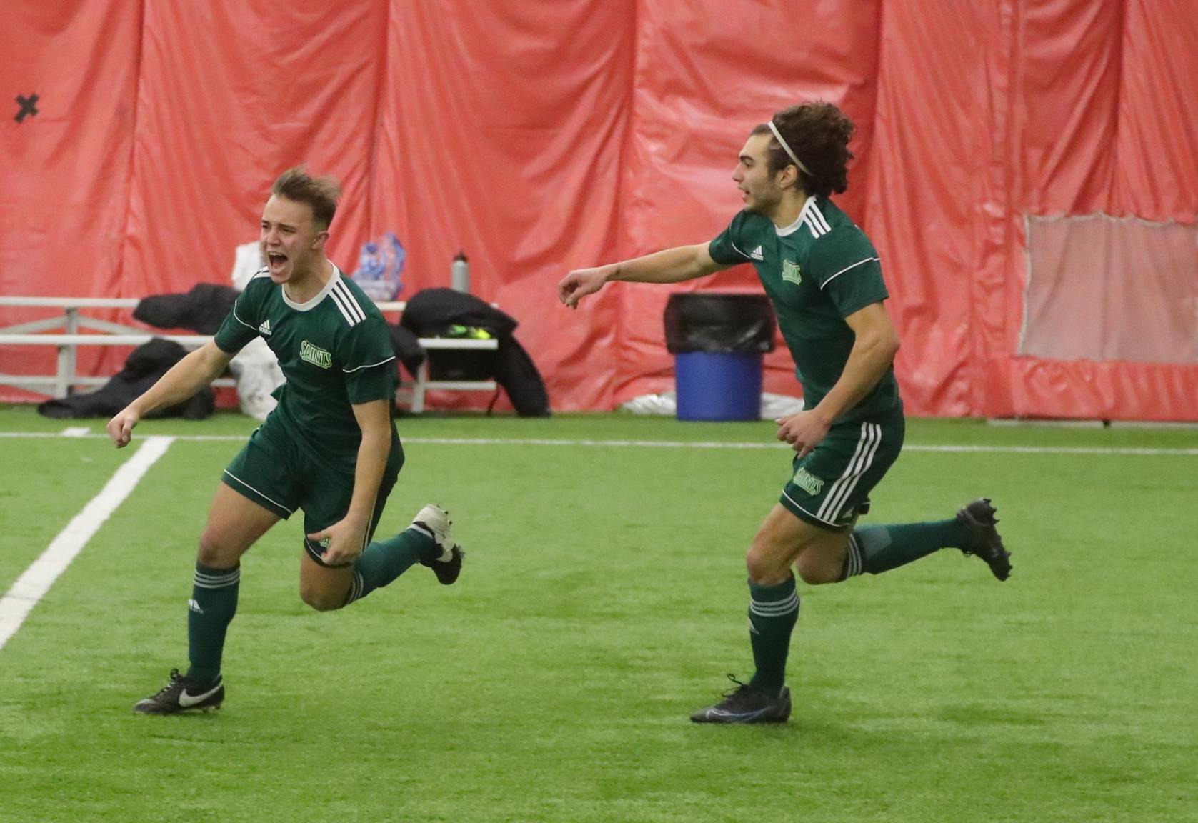 Men's Indoor Soccer Finish in Third Place