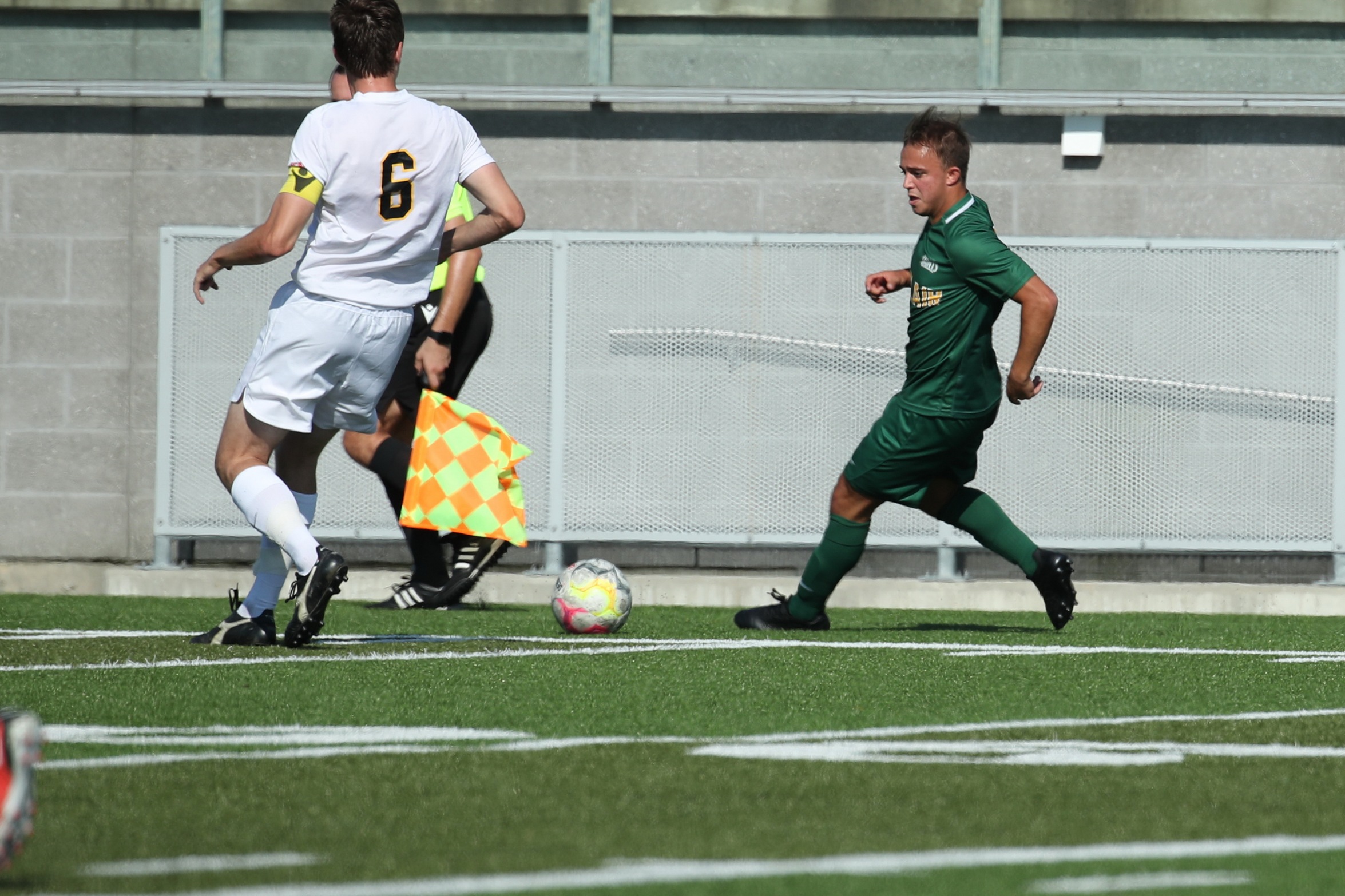 Men's Soccer End Regular Season with Win