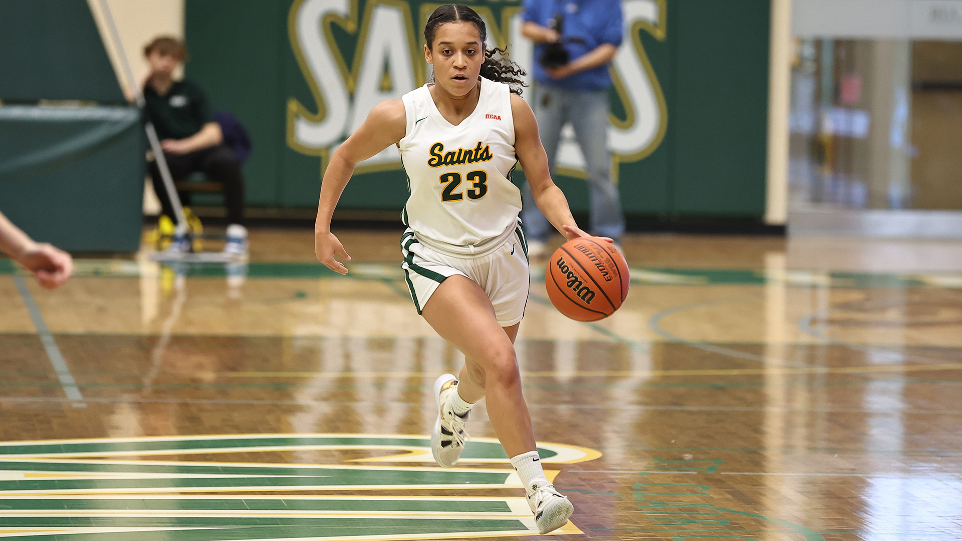 Women&rsquo;s Basketball Prevail over Fanshawe in London