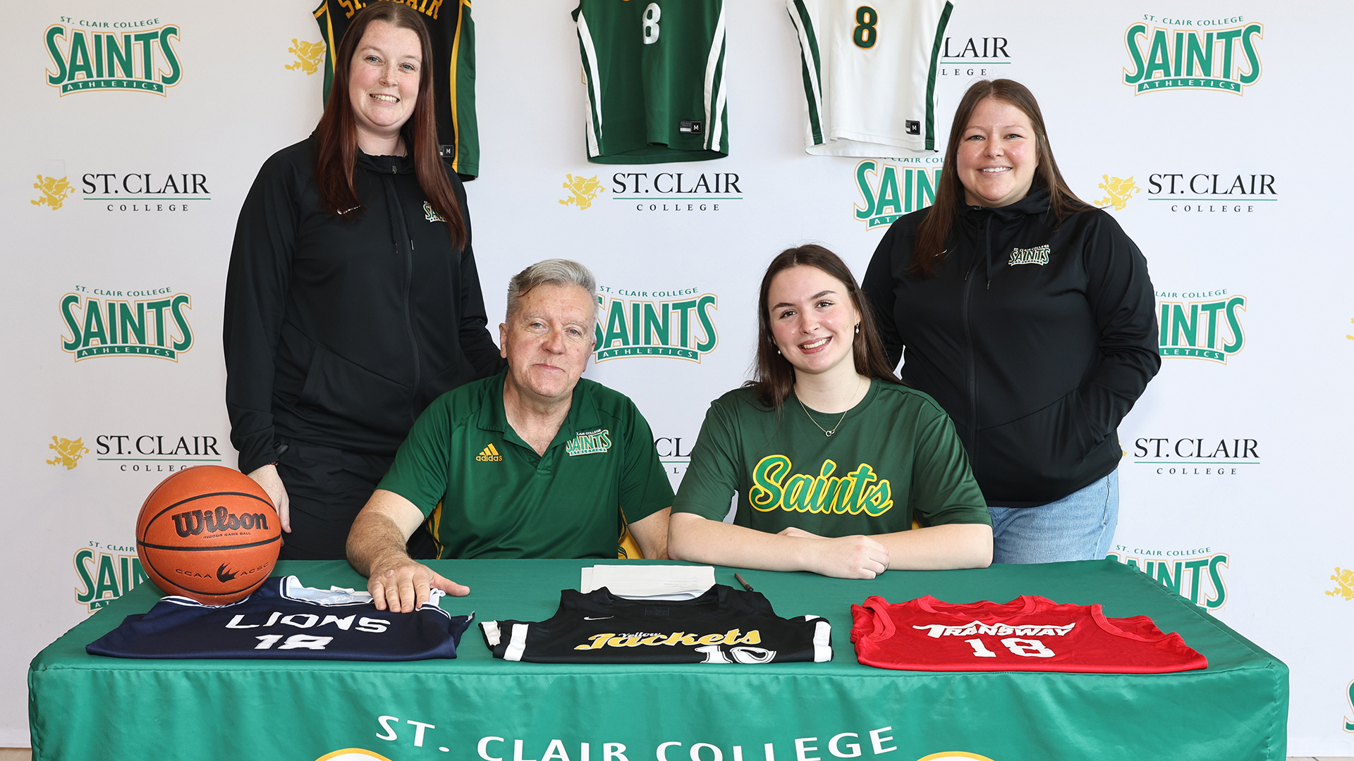 Women's Basketball Land Brantford&rsquo;s Banting
